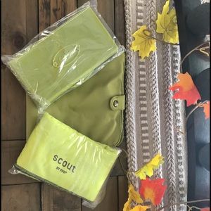 Petunia Pickle Bottom Diaper bag accessories